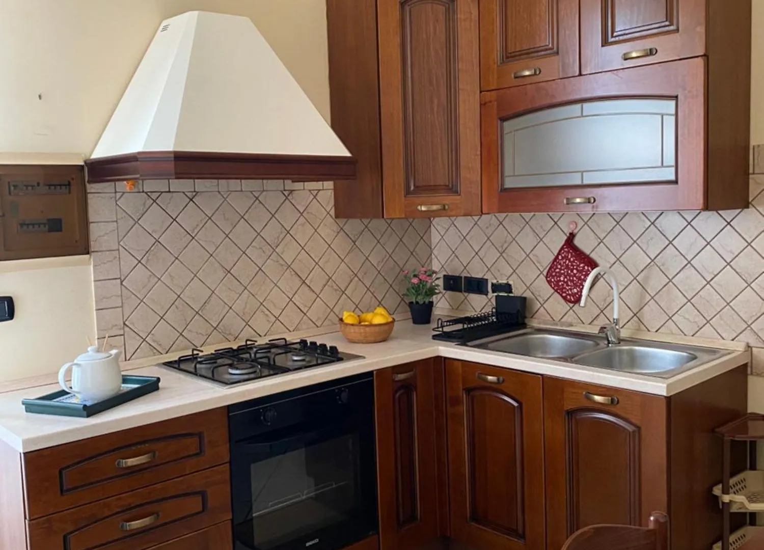 Edipo Home Сиракузы 0*,  Италия