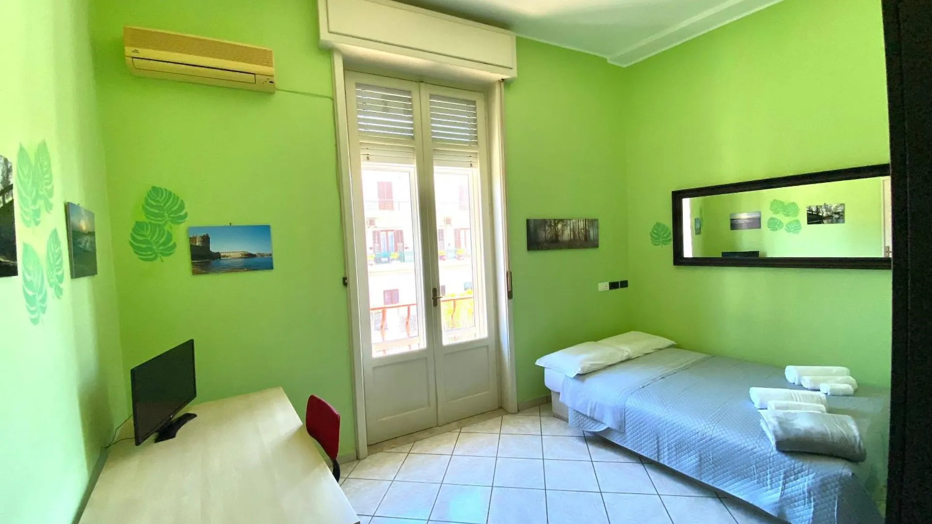 Edipo Home location